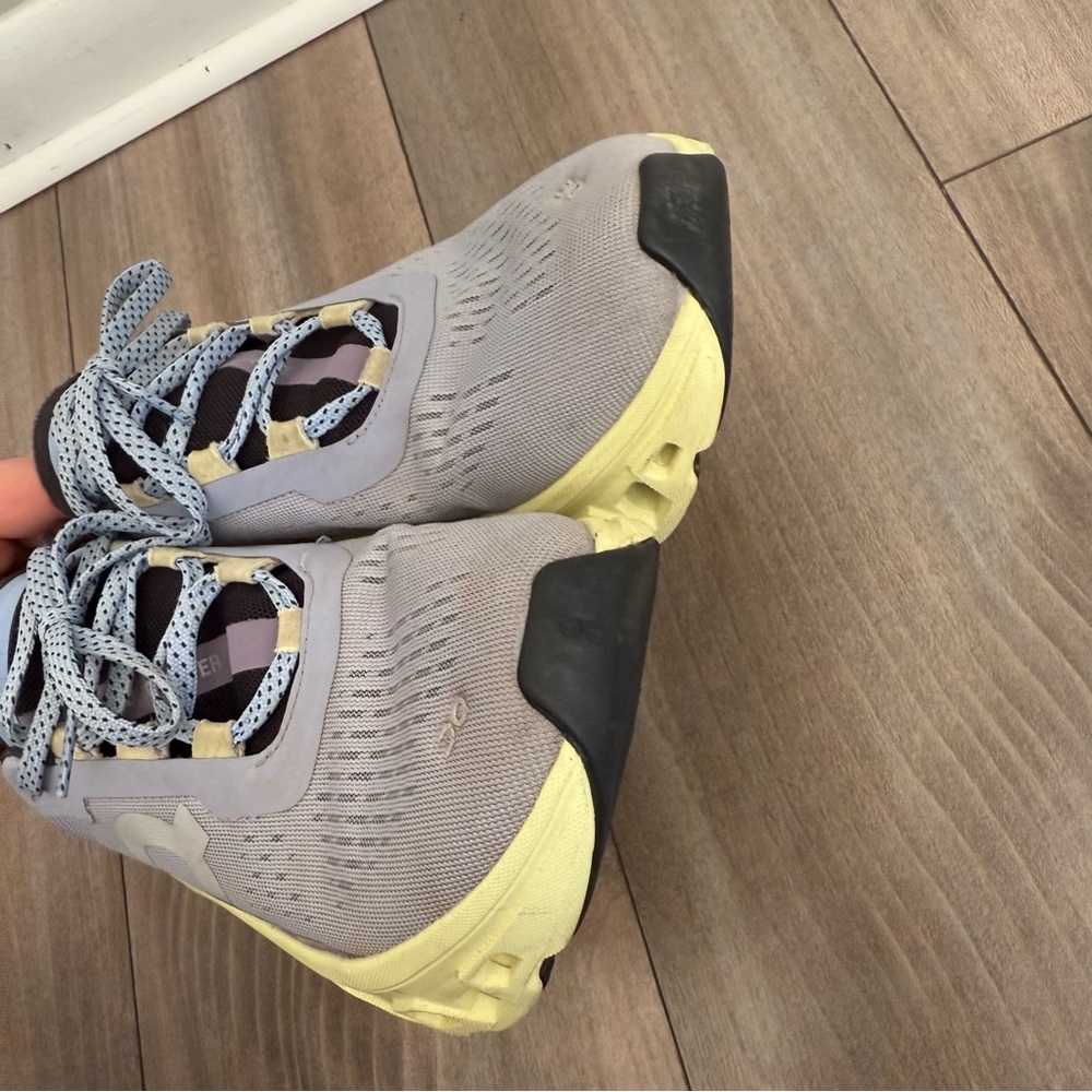 On Running Women's Sneakers in Lavender and Pale Yellow - Picture 6 of 11